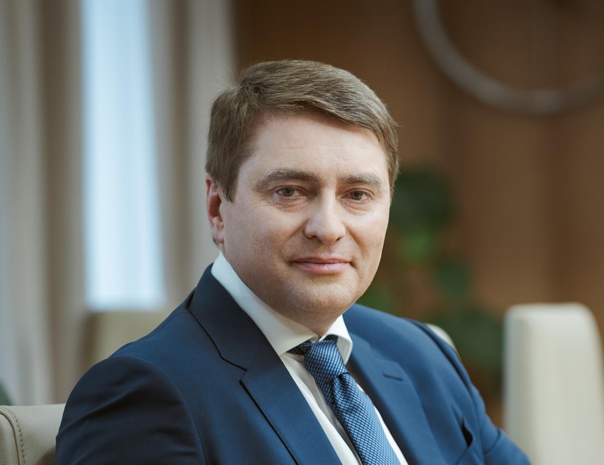 Дмитрий Антонов